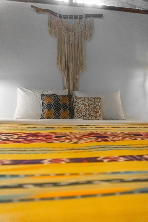 Adara Homestay Banyuwangi  Kültér fotó